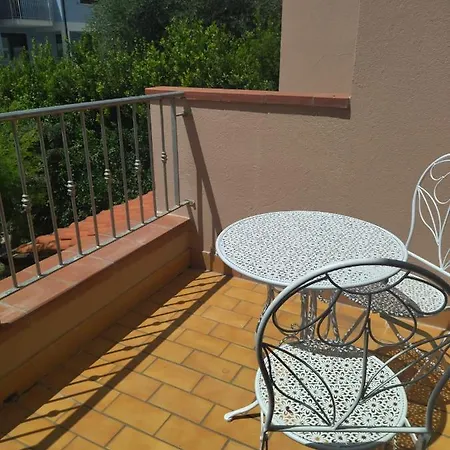 Bianco 7 فندق مبيت وإفطار 3*